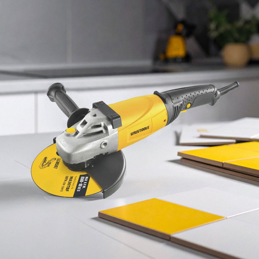 Amoladora Angular 7" 180mm 1400W
