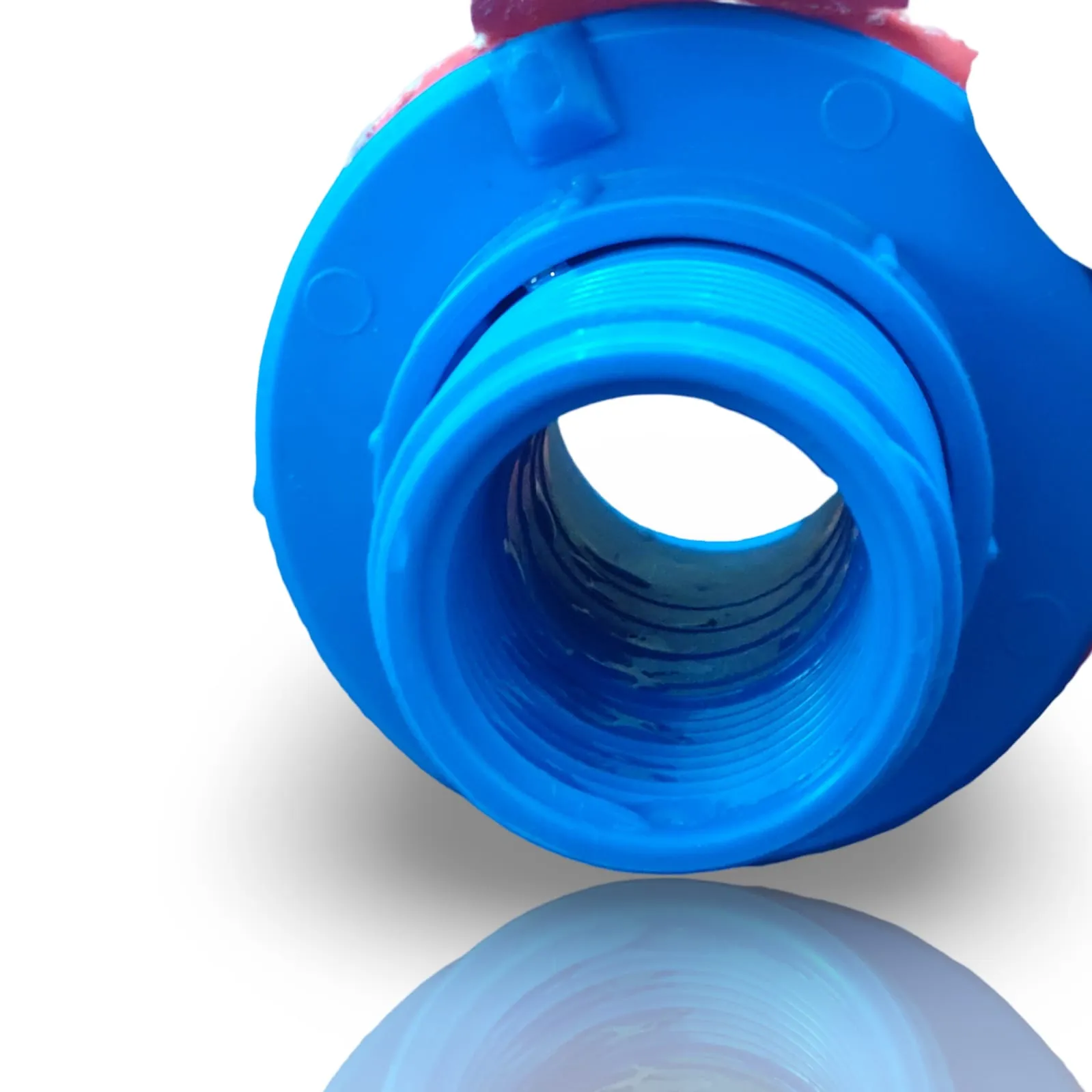 Salida de estanque Pvc 32x1