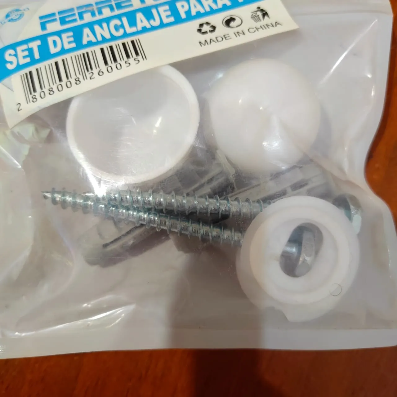 Set de anclaje para WC